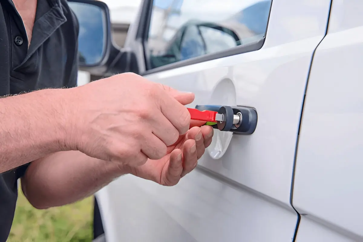 On Time Locksmith offering Commercial Locksmith Melrose Park solutions for offices